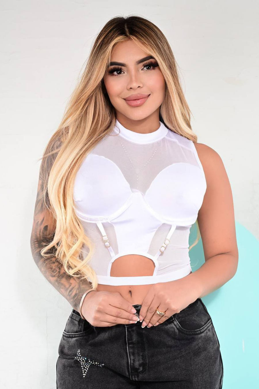 Crop Sara